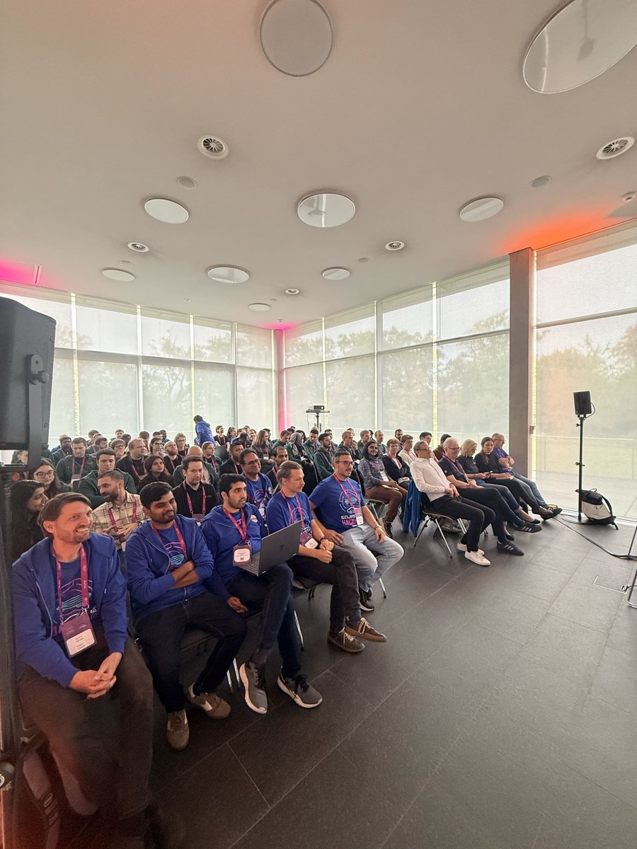 SDVeclipse's tweet photo. Ready… set… hack! 🚗💻

The SDV Hackathon Chapter Four is officially underway.

Time to meet your fellow hackers, get those ideas moving, and start building open source solutions for software-defined vehicles.

Let the hacking begin! https://t.co/vepSdAFxub