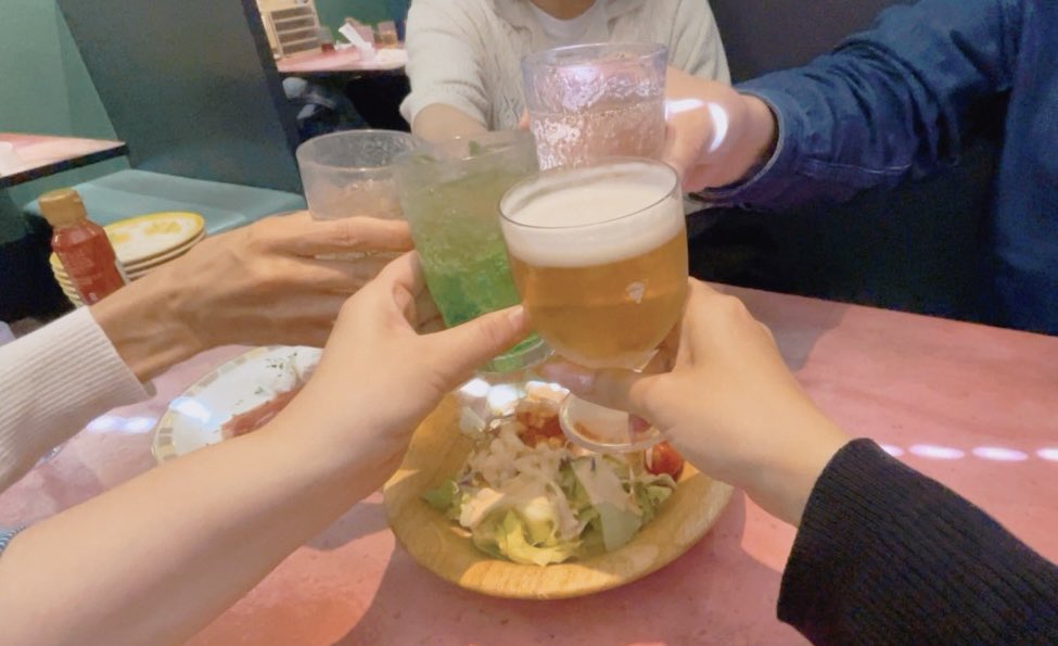 yunyun2214's tweet photo. ボチョコほんとにおめでとう💛23年組の勝利を初めて現地で見て涙出た😭(ジロちゃんの初勝利は風邪で行けず🥺)
まめちゃんも頑張ったよ〜🫘短距離でまた見たい🏇来週はジロちゃんだしこの波に乗りたいね😆！ブロッコちゃんも力ある！岩手でお稽古頑張って🥦💕 https://t.co/Oqoir3T2yg