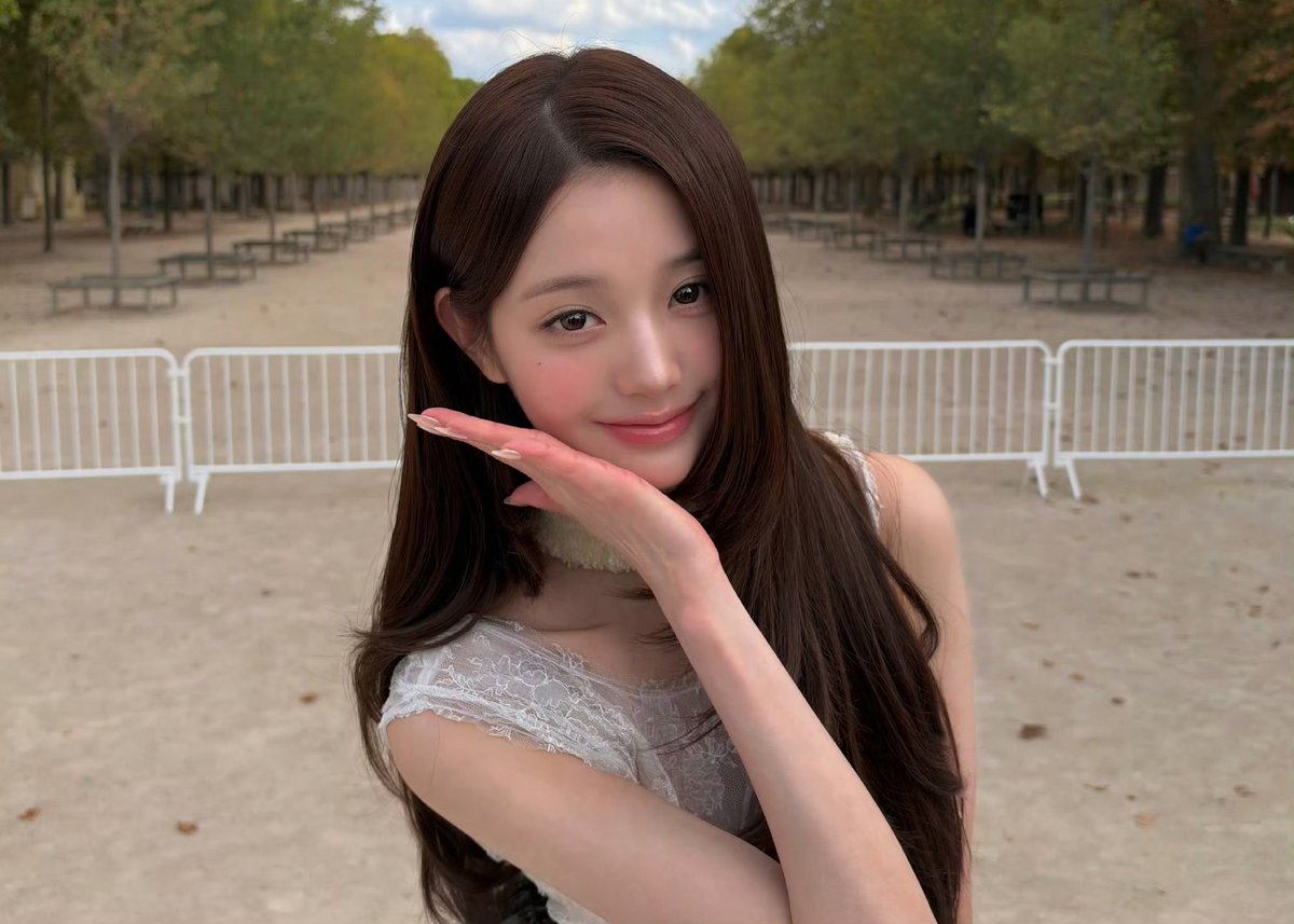 Young831811's tweet photo. baby❤️

WONYOUNG IN DIOR
#WonyoungDiorSummer27 #JANGWONYOUNG #WONYOUNG #DiorSummer27 @Dior https://t.co/gZNsz7Op8D