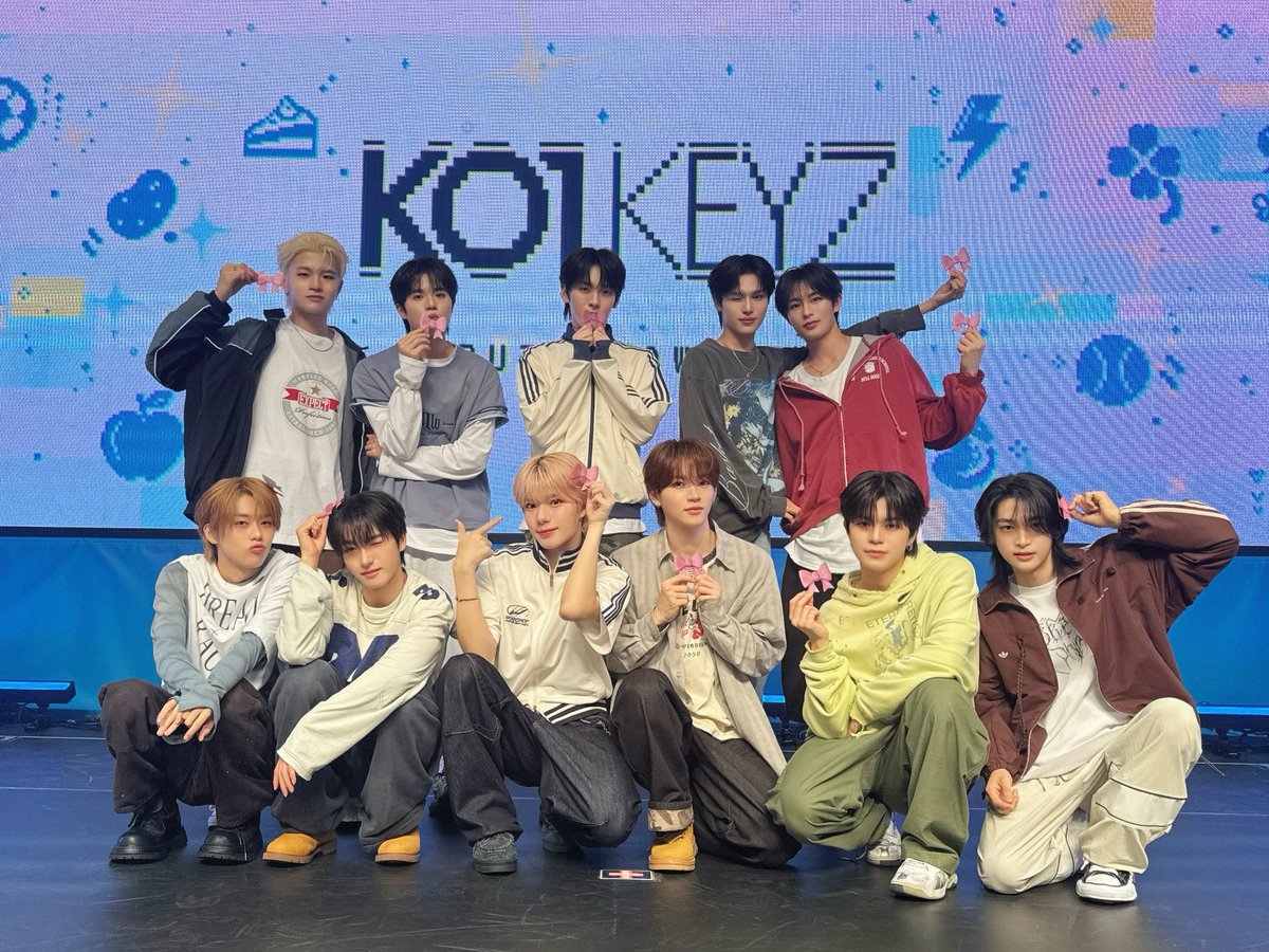 KO1KEYZofficial's tweet photo. [📸]

𝗞𝗢𝟭𝗞𝗘𝗬𝗭 𝗗𝗘𝗕𝗨𝗧 𝗦𝗛𝗢𝗪𝗖𝗔𝗦𝗘 [1部]
Thank You!!!!!!!!!!!!

🎀🎀🎀🎀🎀🎀🎀🎀🎀🎀🎀🎀

#KO1KEYZ_DEBUT_SHOWCASE
#KO1KEYZ
#コイキーズ #코이키즈 https://t.co/h3EGBAQZMx