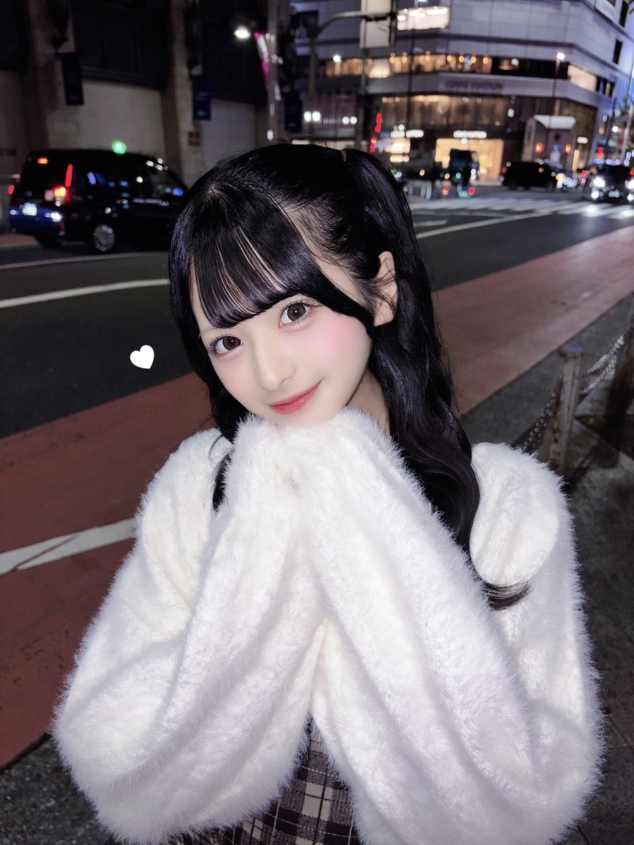 kanon_o523's tweet photo. いつか他の誰かを
好きになったとしても忘れないで ♥ https://t.co/Rmt0oQq1eK