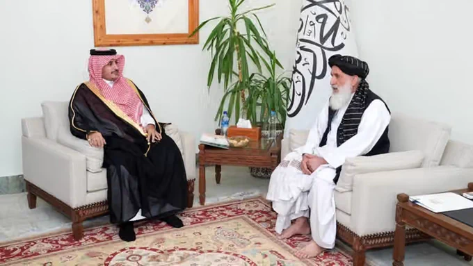 Taliban Official and Saudi Envoy Discuss Strengthening Ties in Kabul