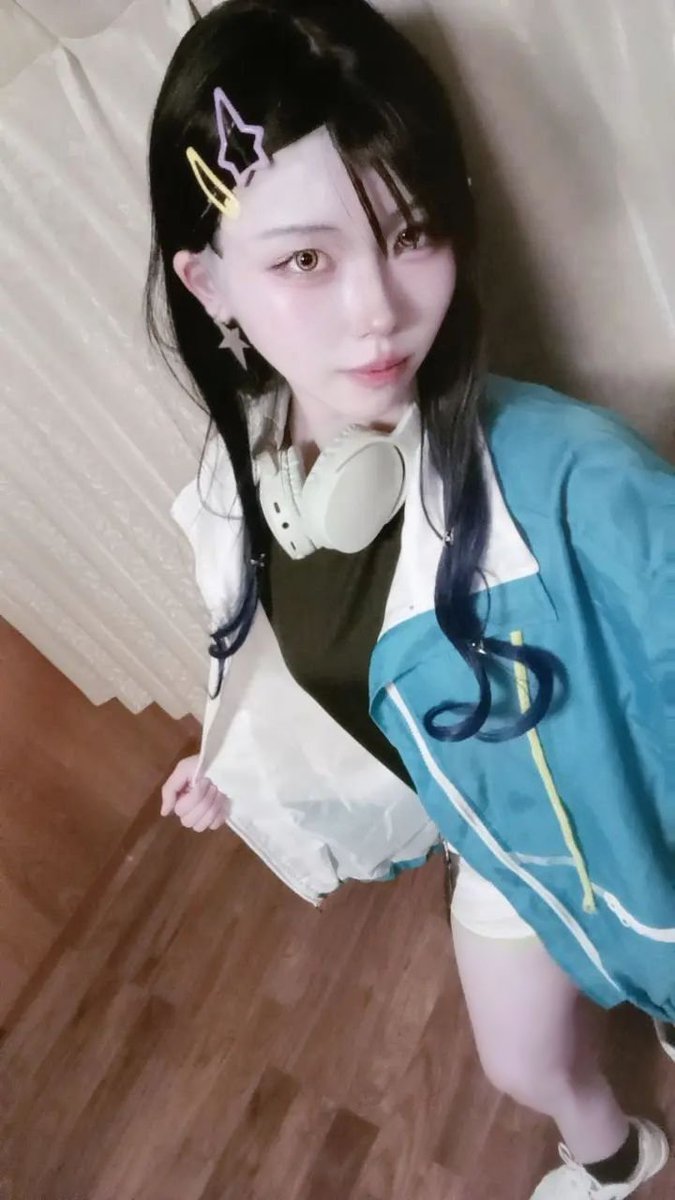 cheripyo01's tweet photo. #prsk /🚌🎧COS

 #prsk_cos https://t.co/t4ZqUmitkb