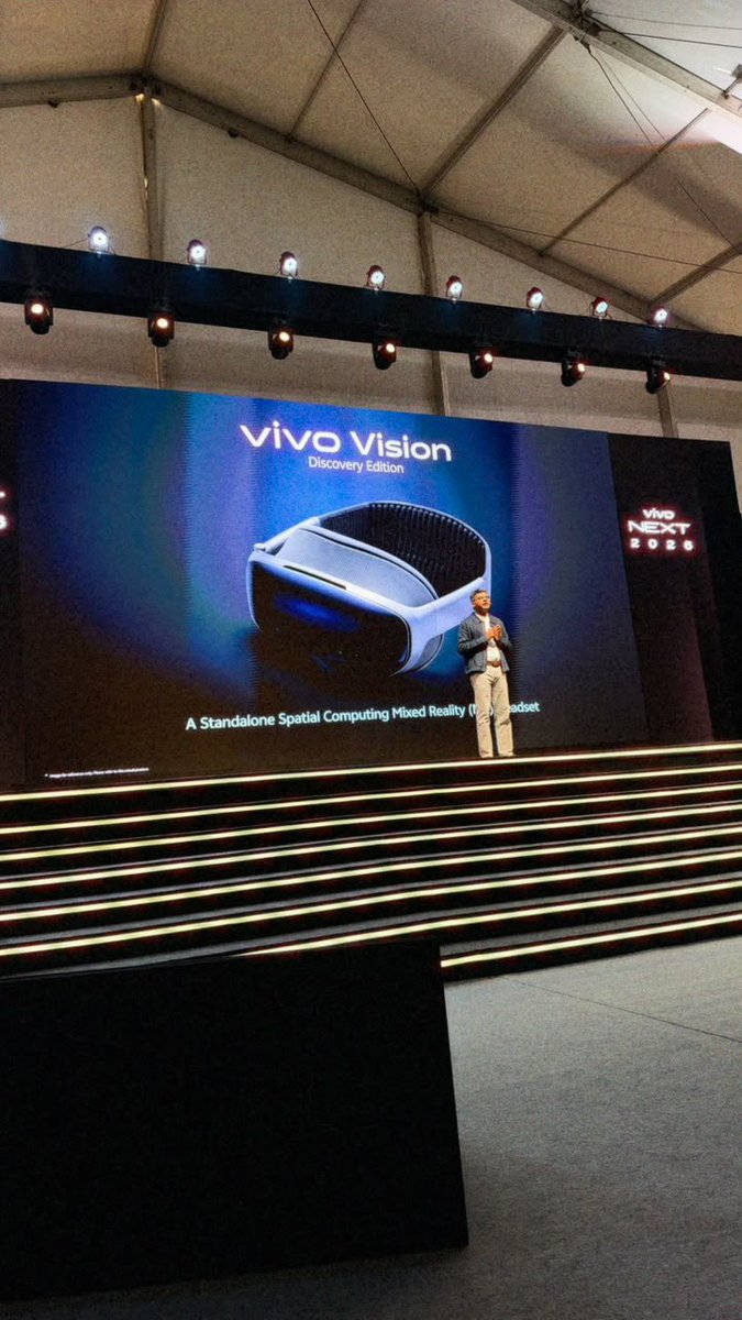 stufflistings's tweet photo. vivo Vision 👀 https://t.co/UI2eoqjZxu