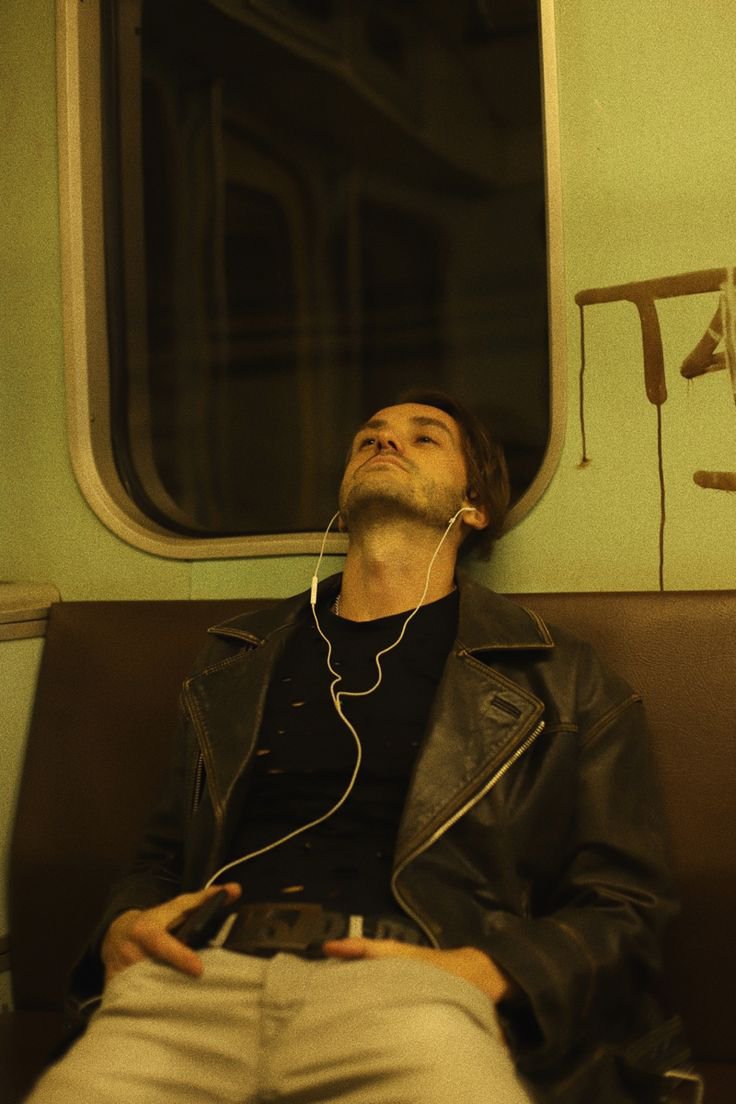 vistachia's tweet photo. How pinterest sees me 

☆ fashion
☆ pantone 
☆ mood
☆ food https://t.co/QC7f4b3lwG