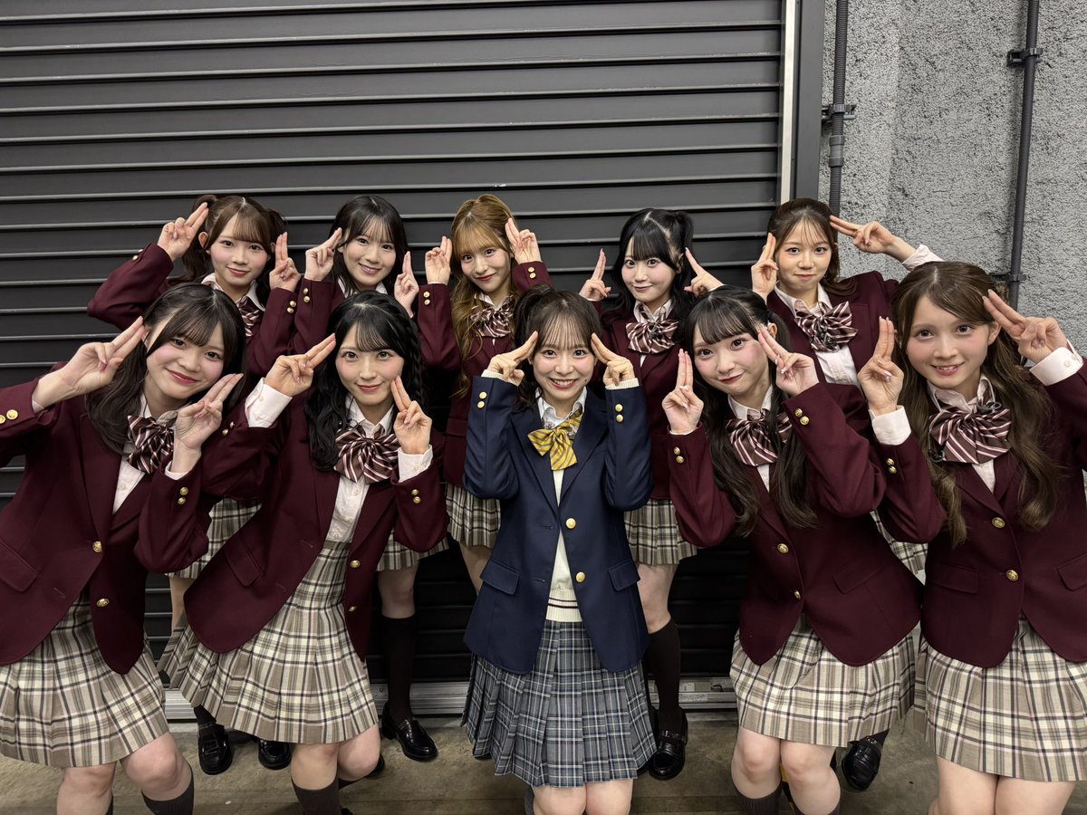 Kuranoo_Narumi_'s tweet photo. 『思春期のアドレナリン』衣装❤️‍🔥
熱い！ありがとう！！17期っ！！！ https://t.co/J56ZGo0ZOD