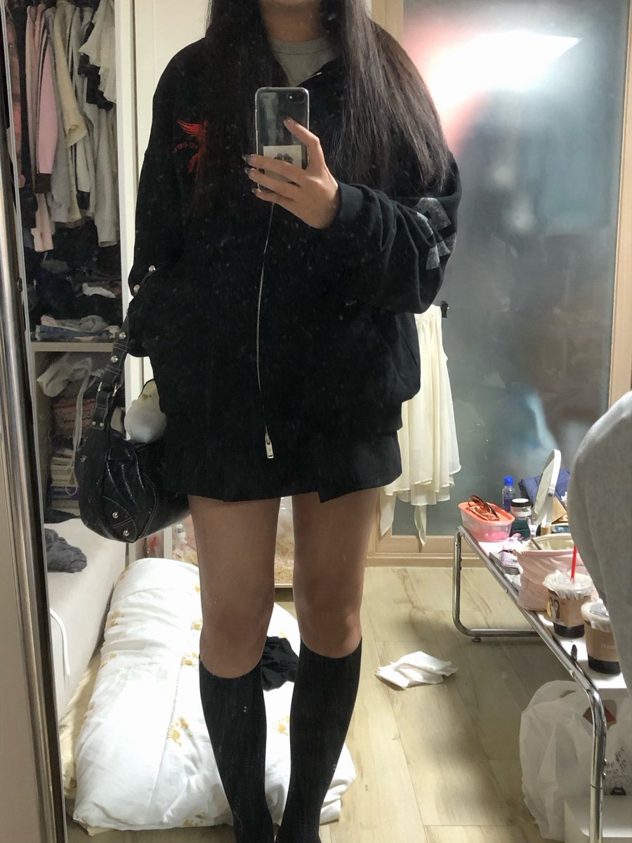 hcxuew's tweet photo. 성수부터 강남까지 …… 🤌🏻🤌🏻🤌🏻🤌🏻 https://t.co/JFgjCWQRtZ
