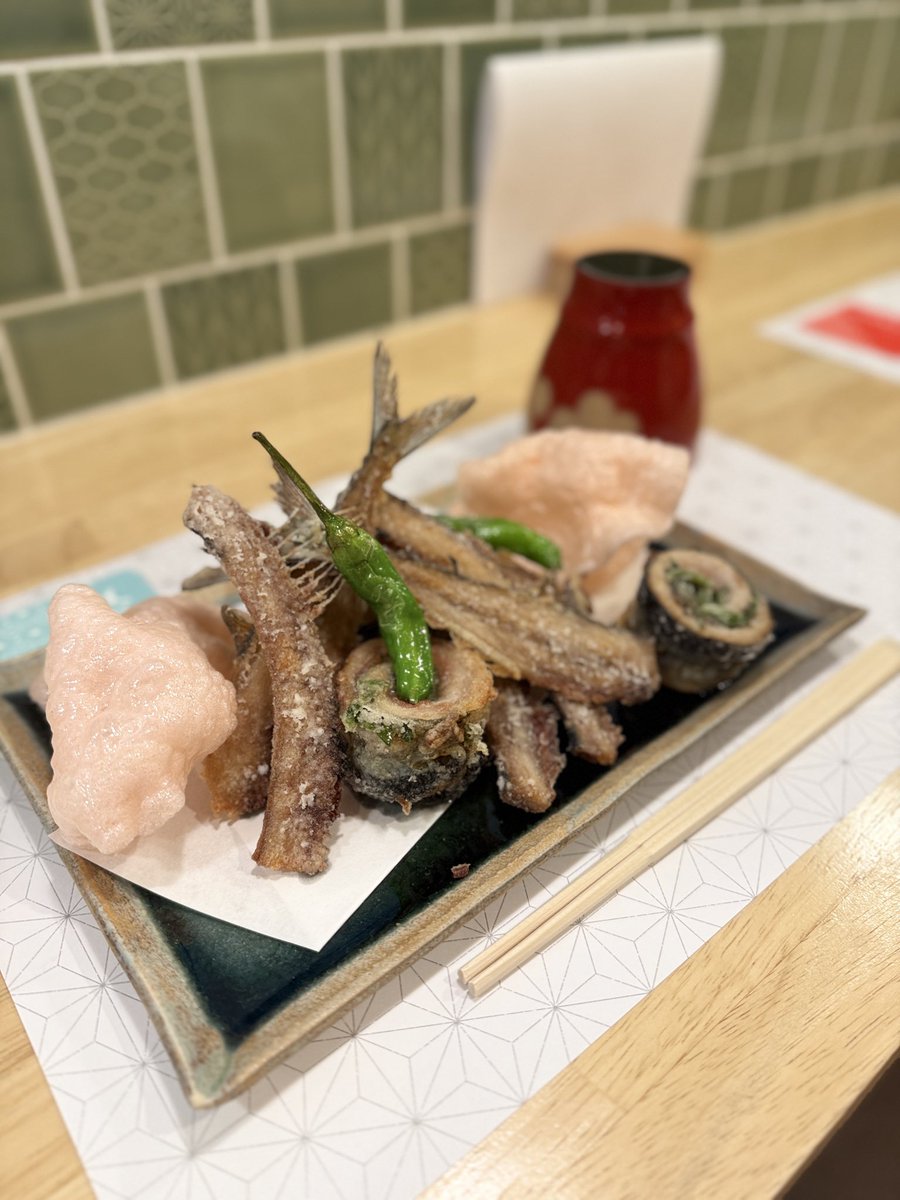 bishuhannnari's tweet photo. 🍶今週の美酒はんなり🍁

お刺身は、鮪・平目・縞鯵・青柳・天使の海老・秋刀魚・小肌🐟

馬刺し・馬ネギトロ・馬レバ刺しも✨

秋らしく、柿の白和え、里芋の唐揚げ、茄子と舞茸の煮浸し、黒毛和牛味噌漬け焼き、合鴨ロースなど😋

秋の日本酒と一緒にぜひ🍶

ご予約はこちら⬇️
03-3370-0009 https://t.co/wnrYALFAle