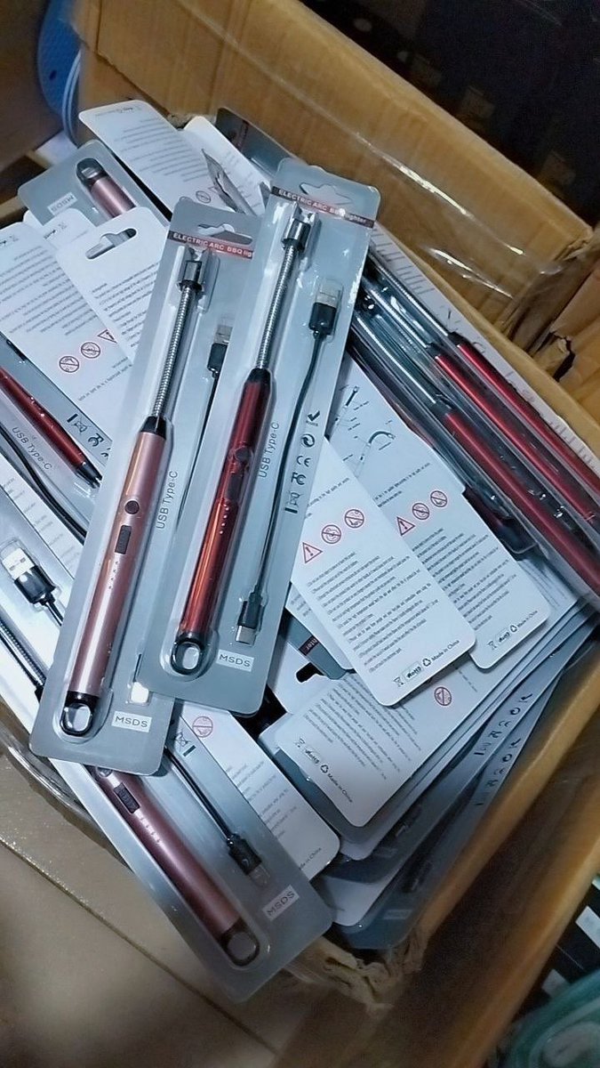 FatimaAkanbi's tweet photo. Rechargeable lighter 

3500/1
30k/10 pcs 

Shop 22, new complex beside CBN, opposite Civil Defence office, Offa road, Ilorin. We deliver nationwide.  #kitchentoolsng #ilorintwittercommunity #ilorin https://t.co/dpVW0YcMoE