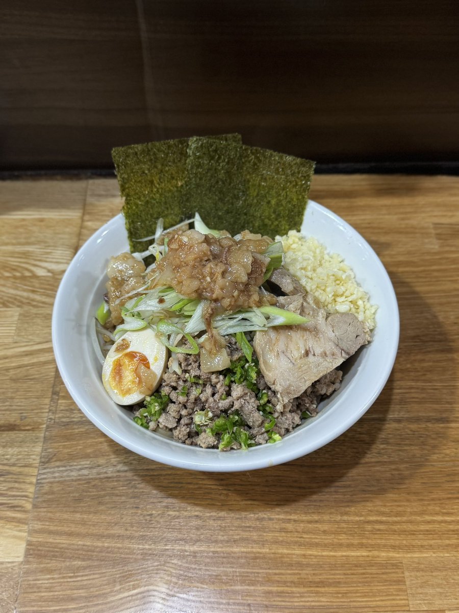 KANW1114's tweet photo. 昨日の🐷活は青唐味噌まぜそば🍜
@buta_totsuka https://t.co/P6Wge2oA5O