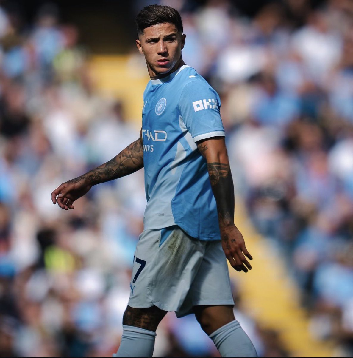 MatchDCentral's tweet photo. 🚨 BREAKING: Man City sponsor OKX fined nearly £400M over money-laundering breaches.

The Sun reports that the crypto exchange facilitated more than $5B in suspicious transactions and criminal proceeds.

Questions are now being raised over City’s continued partnership with OKX. (The Sun)