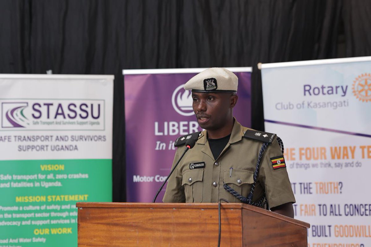 ayebazibweagath's tweet photo. SP @M_Kananura emphasized the Police’s commitment to working closely with bus operators to promote SMART Journeys and safer roads.

The focus is on strengthening compliance, upholding road safety standards and working together to save lives.

#SMARTJourneysUG
#TheExtraMile https://t.co/uNgAyZvI2Z