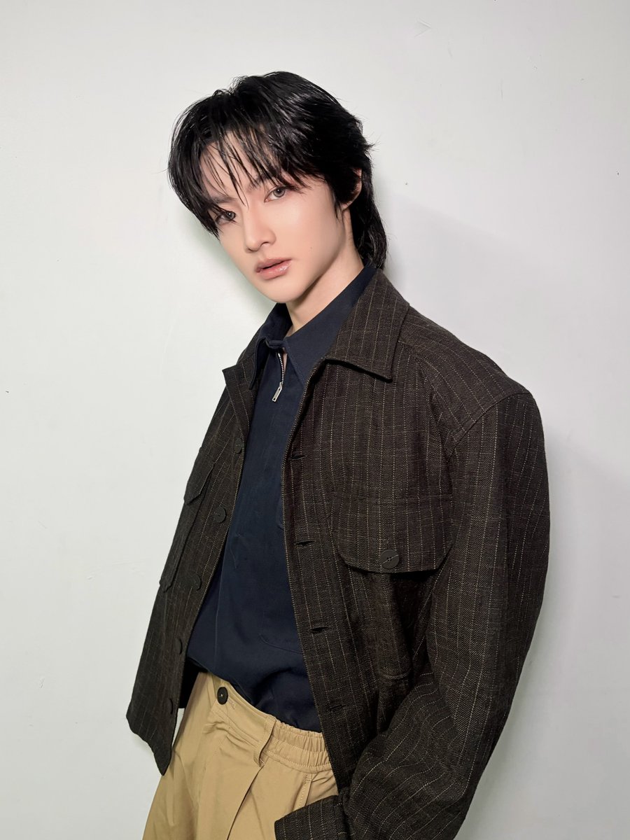 DomundiTV's tweet photo. “รีออน” @imreeonn ร่วมเดินแบบกับโชว์จาก Discovery Selection ในงาน Siam Discovery Bangkok International Fashion Week 2026 ✨

REEONN BIFW26 SIAM DISCOVERY
#SiamDiscoveryBIFW2026xREEONN https://t.co/7N3uK7kYVK