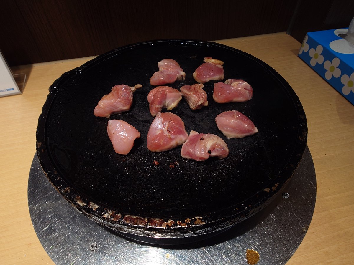 NanaiSora's tweet photo. にく！！！！ https://t.co/M8r2Tezeeh
