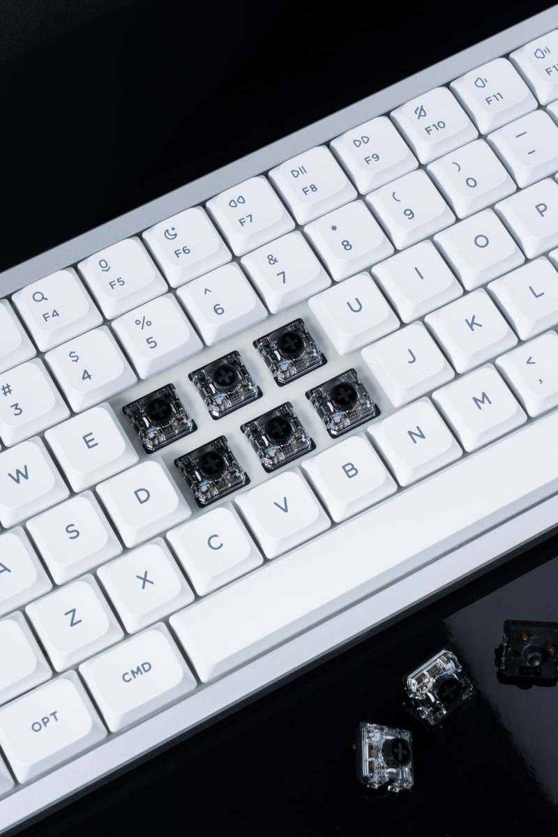 GATERONOfficial's tweet photo. GATERON Low Profile Silent 3.0 Black Mechanical Switch

Type: Linear
Operating Force: 50±15gf
Pre-Travel: 1.7±0.4mm
Total Travel: 3.4 Max mm
Pre-Lubed: Yes

🛒: https://t.co/3ZNvSe1WAv

#GATERON #SilentSwitch #LowProfileSwitch #KeyboardAesthetic #MechanicalKeyboard #DeskSetup https://t.co/9AIpW5uy3x