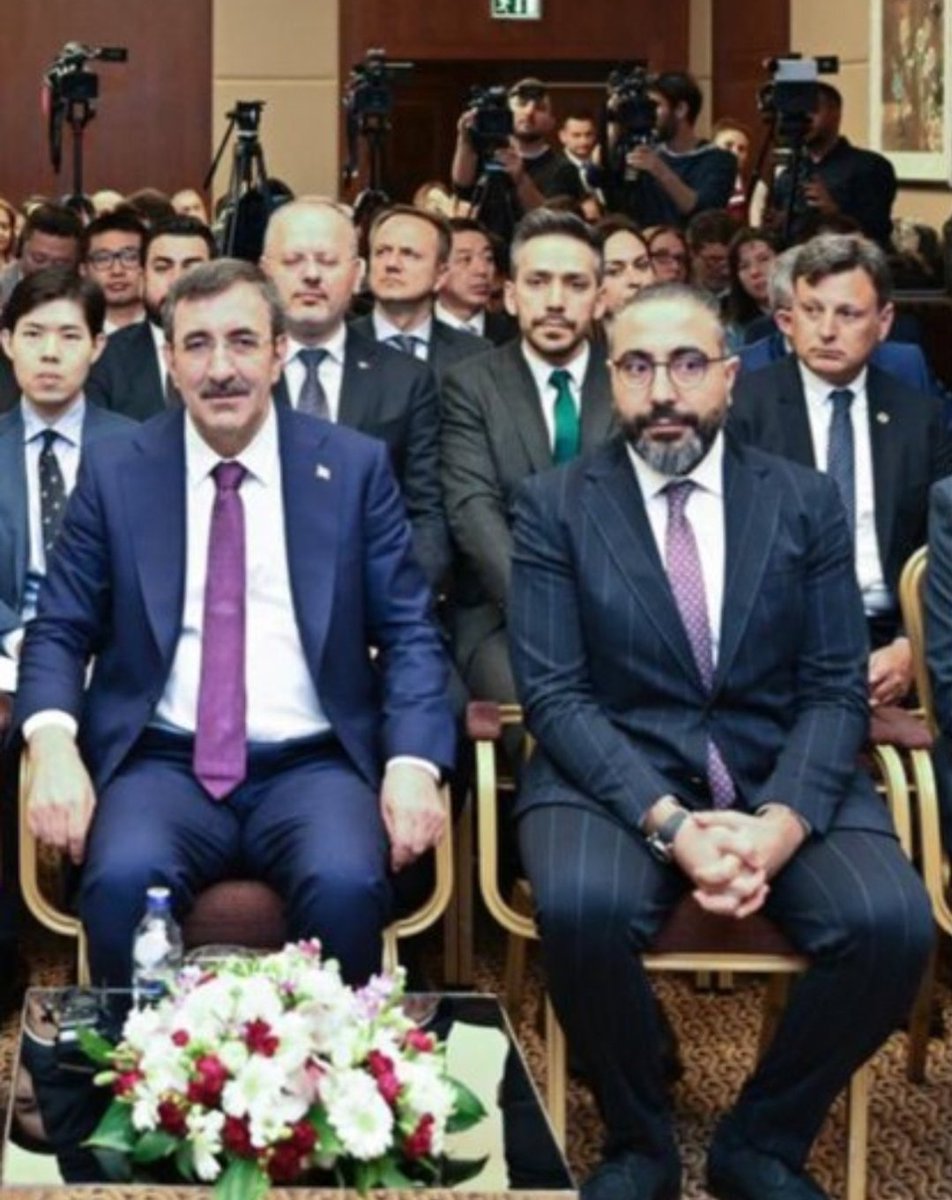 zoioziozi's tweet photo. #borsamağdurları nı konuşun birazda. @SamiAslanhan Ömer Ünsalan ile #kontr yatırımcısını soydu ve paralarla kaçtılar şirketi bırakarak. @Kontrolmatik şirketi incelenmeli acilen @abakingurlek
#sasa #hektaş #astor
#HalkBuradaSpkNerede https://t.co/igrMQn0jk5
