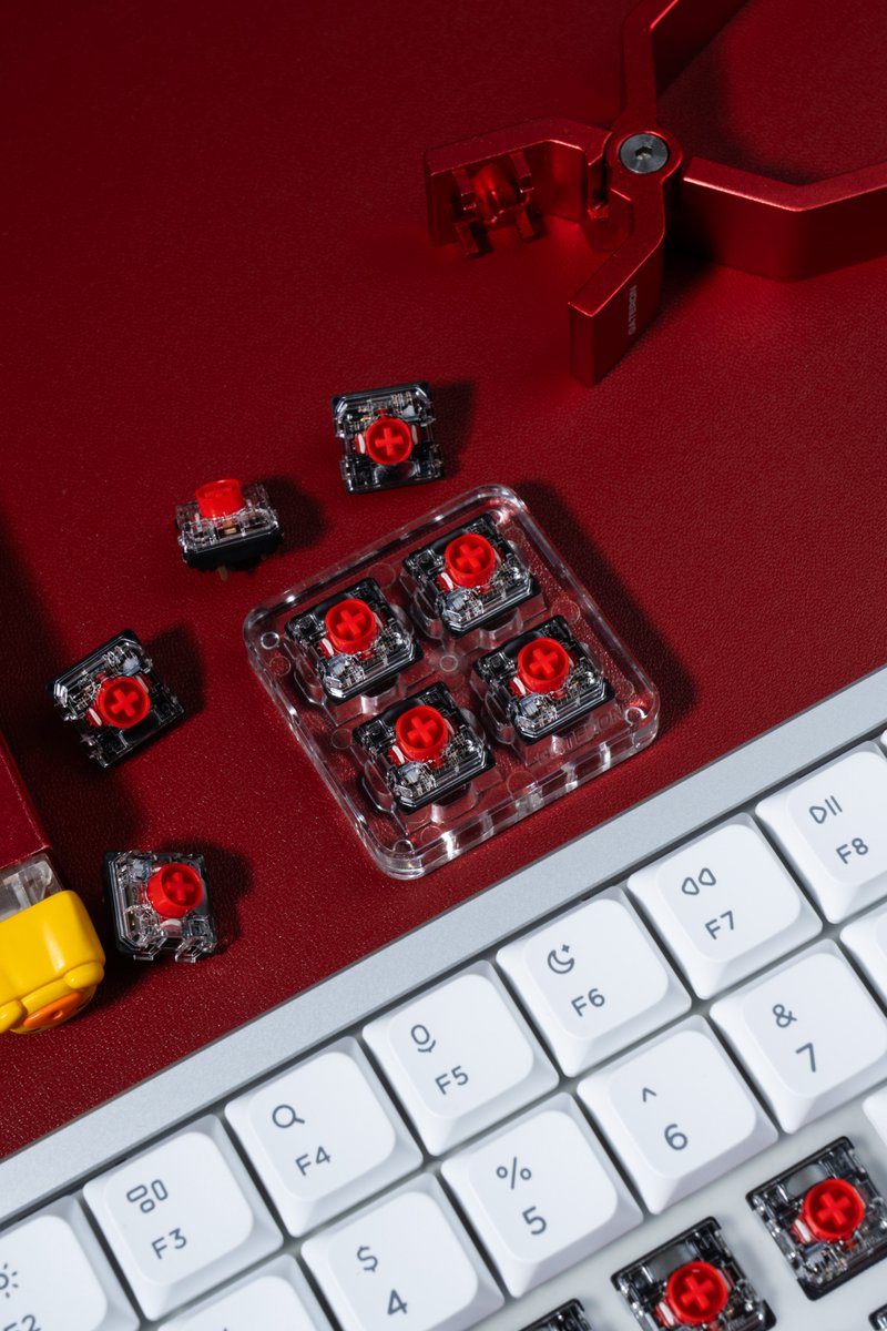 GATERONOfficial's tweet photo. GATERON Low Profile 3.0 Silent Switch
Red. Silent. Slim. Soft glow ❤️
Type: Linear
Operating Force: 45±15gf
Pre-Travel: 1.7±0.4mm
Total Travel: 3.4 Max mm
Pre-Lubed: Yes
🛒: https://t.co/45uLfAKHSR
#gateron #silentswitch #lowprofilekeyboard #rad https://t.co/WcoIGd1v7u