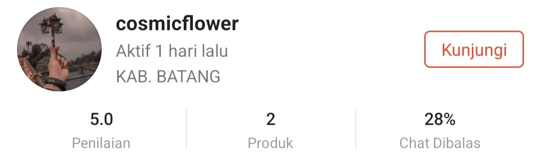 callmeyuun's tweet photo. waktu aku mau pelunasan ni orang tiba² ngilang gitu aja, dan tiba² after aku longtext ke dia buat ngasih penjelasan malah di take down produk nya di shopee, pdhal hari kmarin dia msh aktif di shopee https://t.co/FQrqQShIR4