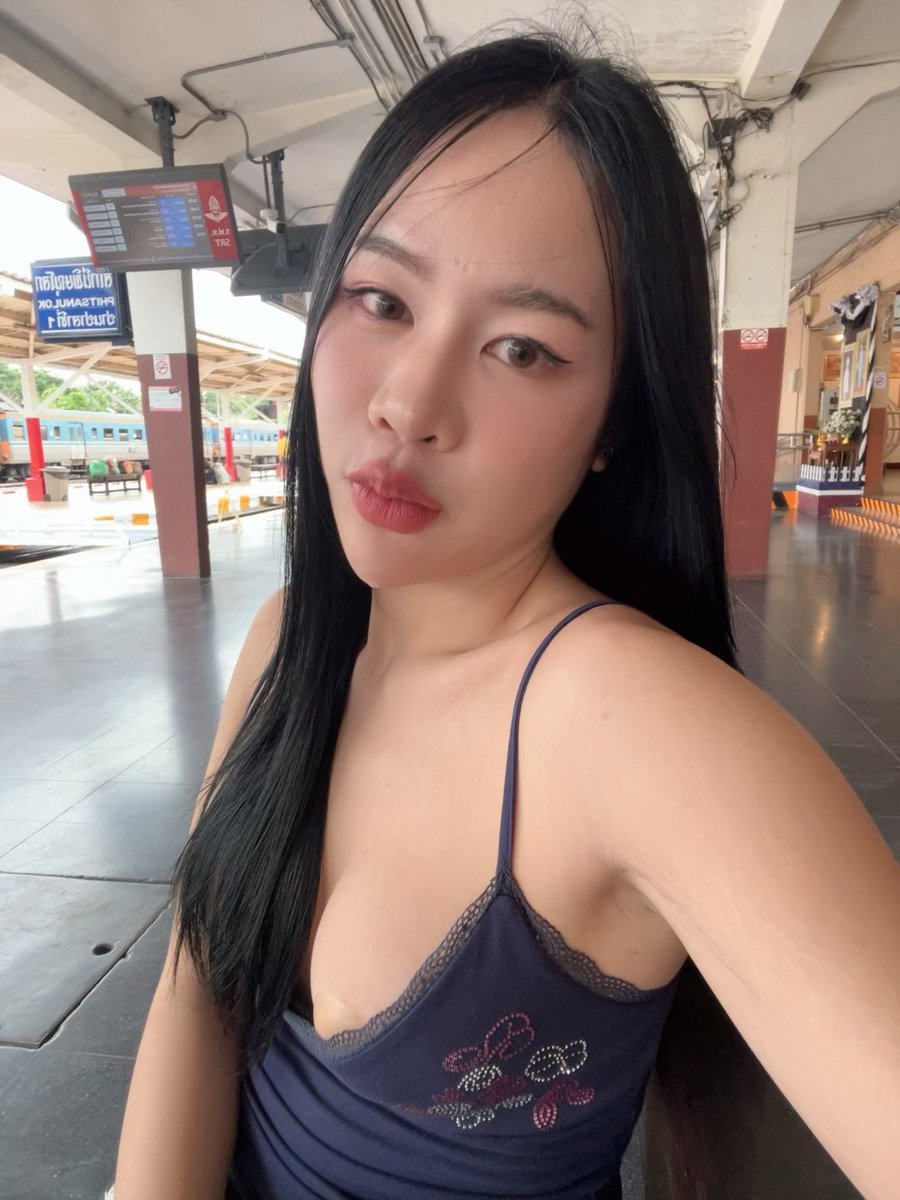 Ohgj3h's tweet photo. #อุตรดิตถ์ เหงาจัง😝 https://t.co/6pyAfuPtjX