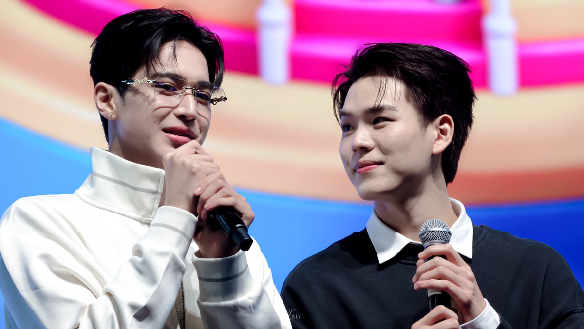 urjubily's tweet photo. ปะป๊า ปิงปิง 💬💘 ติงติง
꒰ #teshowing #TeshowPromsakha #pingkrittanun : @wwwteshow06 @PKrittanun ꒱
#GMMTVFANIVAL2026HappyFamilyxTP https://t.co/hCEcIO0AgY