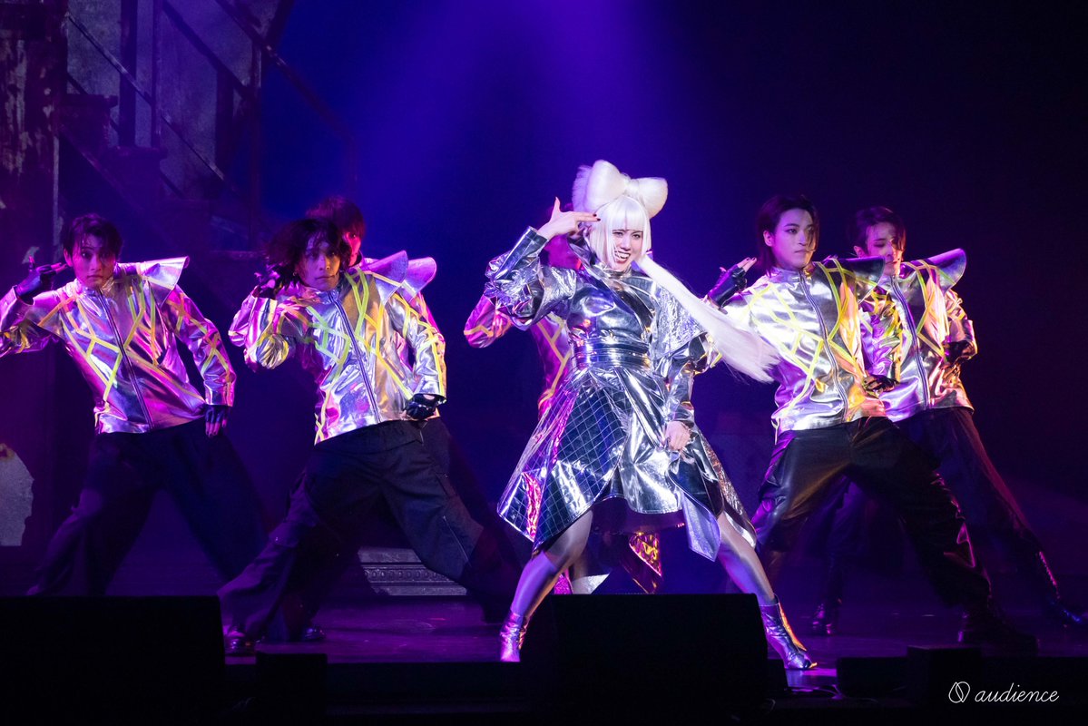 Audience_engeki's tweet photo. 伝説のグループ「アルカード」が遂に帰ってきた！#松下優也 主演『THE ALUCARD SHOW』プレスコール リポート

#平間壮一 
#SANTA #滝澤諒 #赤名竜乃介 #山野光 #瀧澤翼
#彩風咲奈

記事はこちら🔽
https://t.co/bbBUltKP0j

#ALUCARDSHOW2026
@alucard_show https://t.co/H5Otsxj6M3