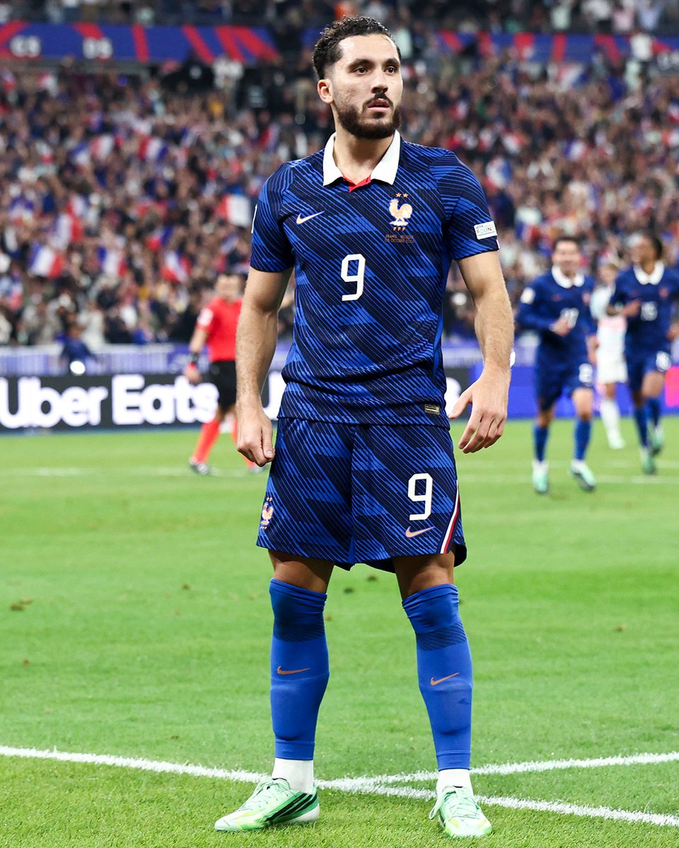 ManCity's tweet photo. Victorious in the Nations League! 🇮🇹🇫🇷 https://t.co/qRKsIoQ7VE
