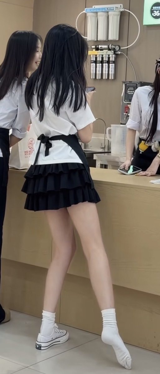 Kitanaso3iln's tweet photo. #靴下 #白ソ #足裏 #靴下フェチ https://t.co/5avmctsO60