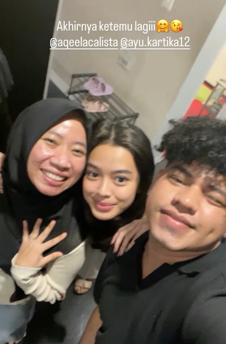 Nfllvvv's tweet photo. kira kira project apa yaa🤩 https://t.co/0tFSmWikGe