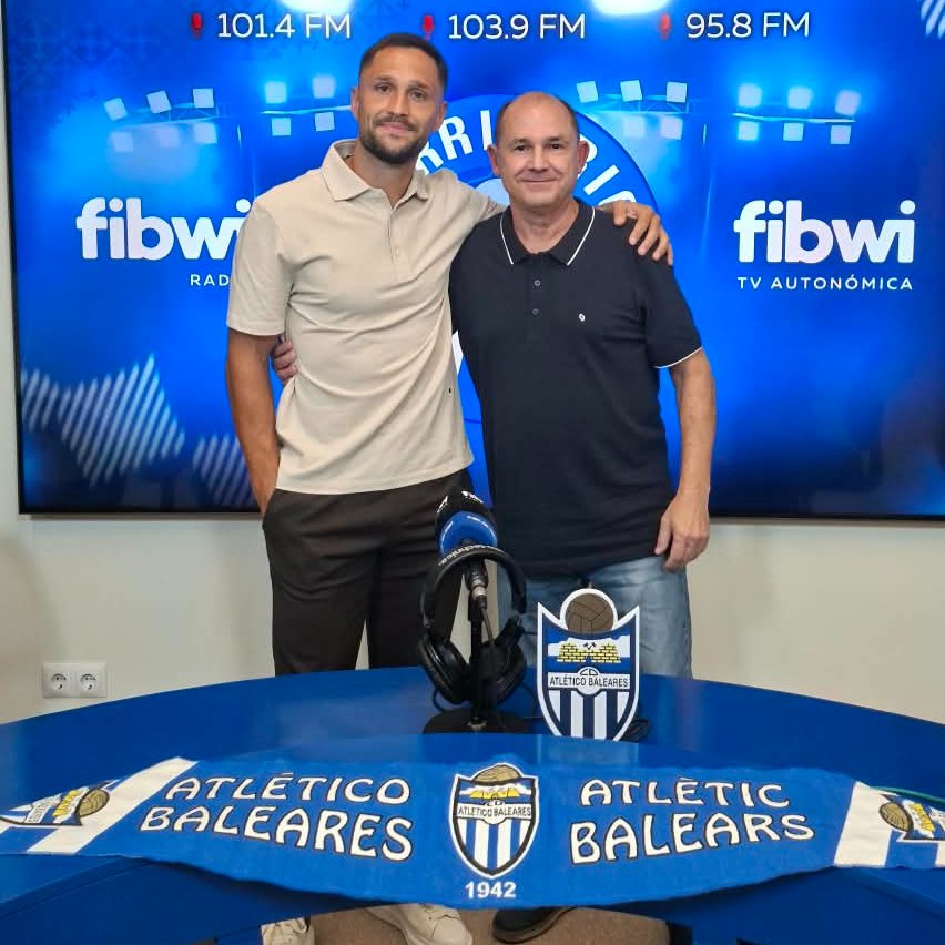 TerritorioATB's tweet photo. Puedes volver a escuchar en @fibwiradio el programa de ayer de @TerritorioATB con la entrevista al delantero del @atleticbalears,🔝FLORIN ANDONE.
👉Todo en la Web y App de @fibwiradio. https://t.co/F3nZ1EjgOk
