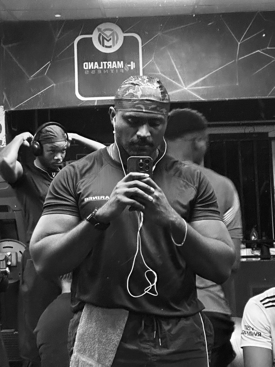 Omaboyowa2's tweet photo. I just might be a viltrumite 👨🏾 https://t.co/vIV3XUCuzQ