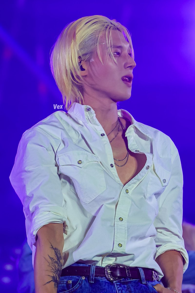 Vex_wy's tweet photo. 260920 ATA Festival 

아타 좋았어

#우영 #WOOYOUNG #ウヨン
#에이티즈 #ATEEZ https://t.co/2KbJSVZM3h