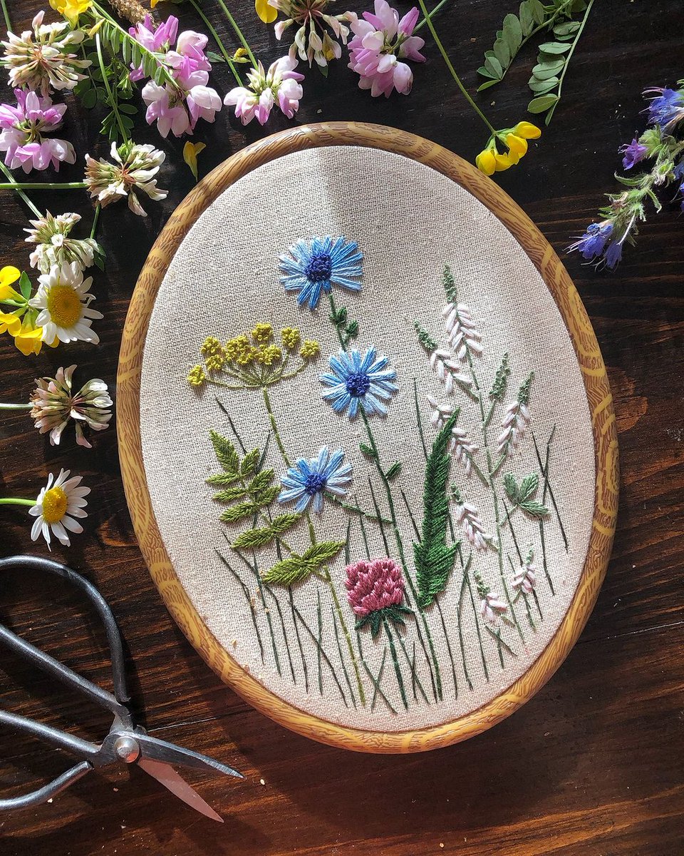 ghoechieps's tweet photo. [Roughly connect, take the embroidery, and bring the family boxes to our small gathering today!]， https://t.co/11OgbEYWcv