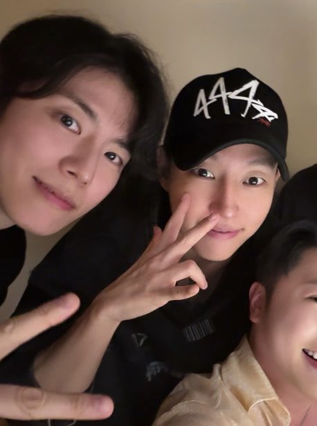 _luvjjae's tweet photo. 어머...........// https://t.co/H6KJnHU1pr