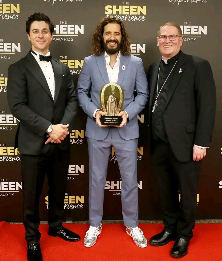 officialj555's tweet photo. Thank you so much  Foundation for honoring me with the Television and Streaming Impact Award. 🙌🏽🥰🏆

My prayer before every season has been, “Lord, let them not see my face, but see your face. Let them not hear my voice, but hear your voice.” 🙏🏽♥️ https://t.co/CgWlDecG4v
