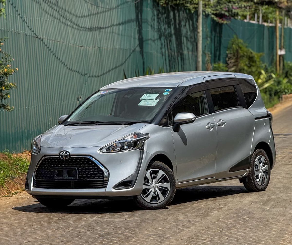 ZataMotorsKe's tweet photo. ๏ธ 2019 TOYOTA SIENTA
โ
๏ธ 1500CC NON HYBRID
โ
๏ธ 6 SEATER
โ
๏ธ AUTOMATIC TRANSMISSION
โ
๏ธ SINGLE SLIDING AUTOMATIC DOOR
โ
๏ธ LANE ASSIST
โ
๏ธ ANTICOLLISON CONTROL
โ
๏ธ EMERGENCY BRAKING
โ
๏ธ PARKING SENSORS
PRICE : 1.8M
#LindaMtaani #AbsaExposed #Ebola https://t.co/4Gti3ZJuQz