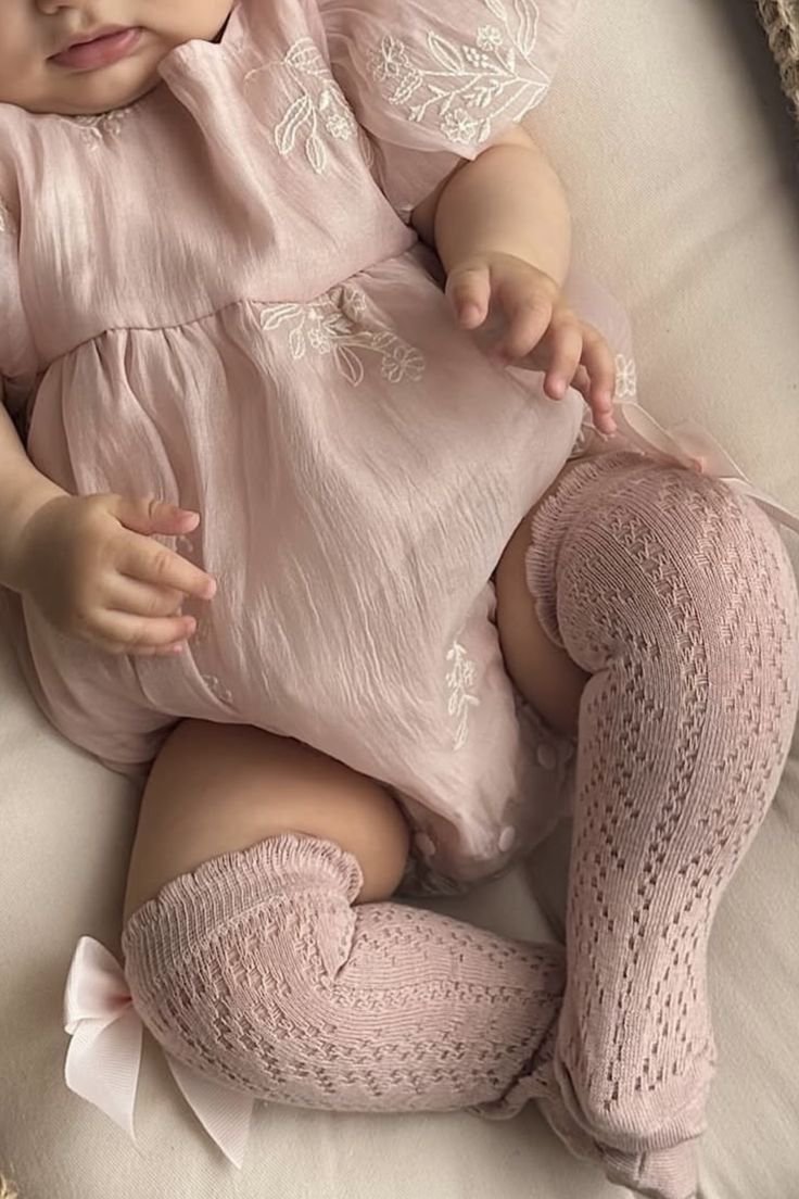 Auralyn0's tweet photo. My future daughter ✨ https://t.co/Aj4vhhh3oD