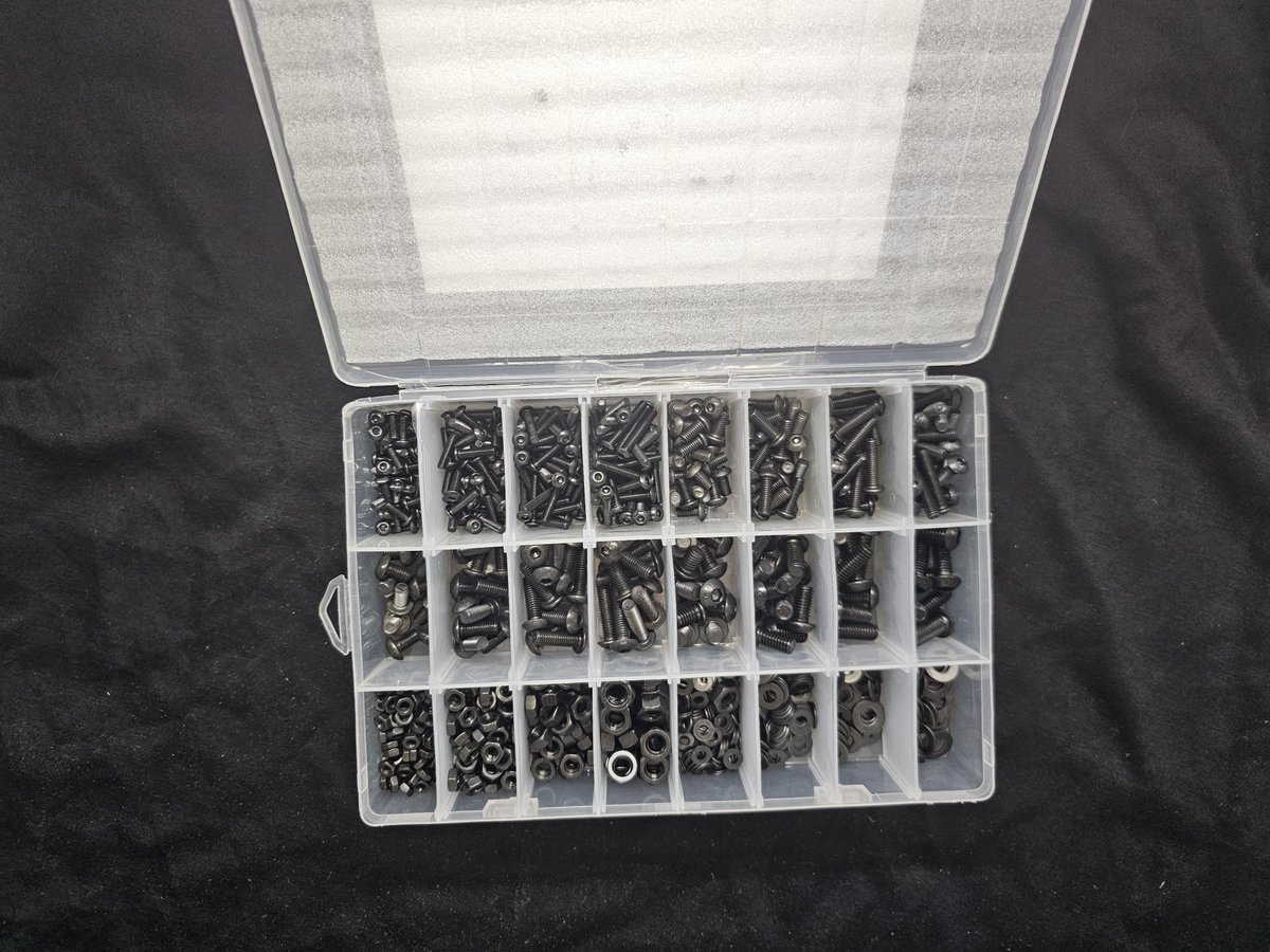 ScrewBoxFactory tweet picture