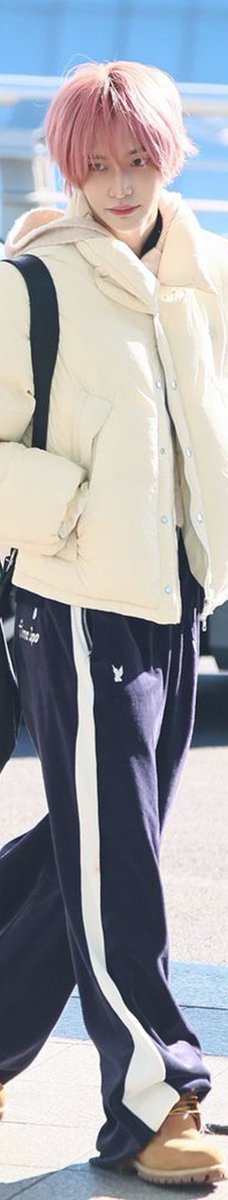 ONLYWONBIN_TH's tweet photo. 🚁 BOOST ENGAGEMENT

ขอชวนปินพึ / บรีซจึ มาเมนชันชื่นชมวอนบินกับ Airport Look  👕 และติดแท็กเพื่อเพิ่มยอดกันค่ะ ✨

รูปแบบประโยคที่ใช้:
คำชม + วอนบิน + พูดถึงสไตล์ / แฟชั่นสนามบิน

#원빈 #WONBIN #RIIZE

🏅 RT + 132 mentions
เว็บสุ่ม: https://t.co/EtoiM5KANH
(มีแนวทางและคำชมจำนวนมากให้ใช้ค่ะ)
