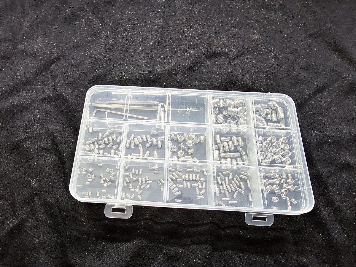 ScrewBoxFactory tweet picture