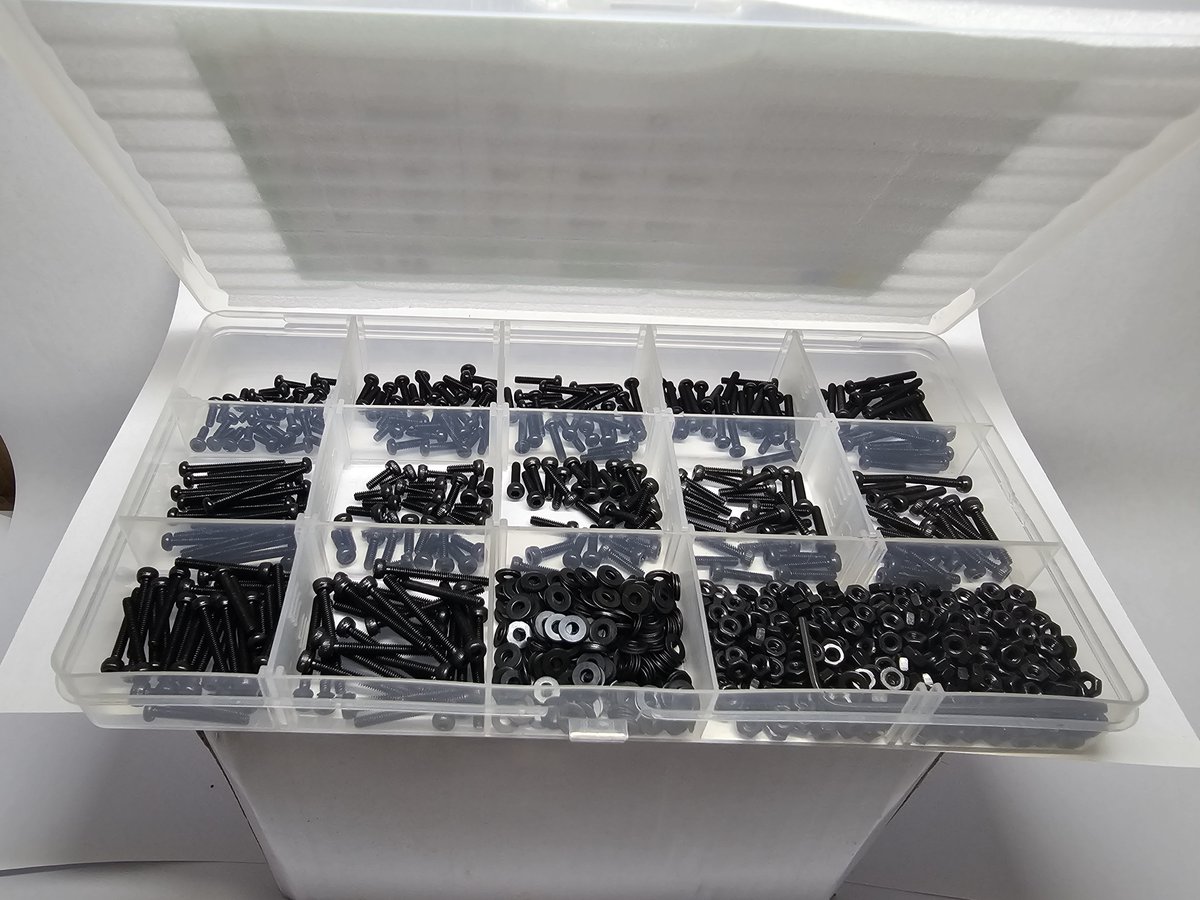 ScrewBoxFactory tweet picture