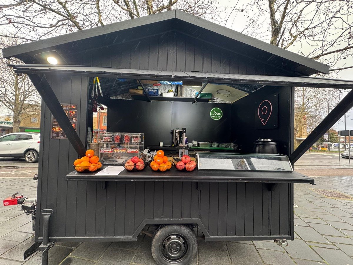 PaviourPS's tweet photo. REF: C3306 - ###NON-TRADING BUSINESS###
FULLY FITTED HOT FOOD TRAILER–FOR SALE
COUNCIL PITCH WITHIN MARKET – MEGA LOW RENT JUST £25 RENT PER DAY-FULLY FITTED & READY TO GO
STRATFORD OUTDOOR MARKET, EAST LONDON – £19,995
(PRICE INCLUDES TRAILER, EQUIPMENT,FITTINGS & COUNCIL PITCH) https://t.co/ZgIaw9M1hZ
