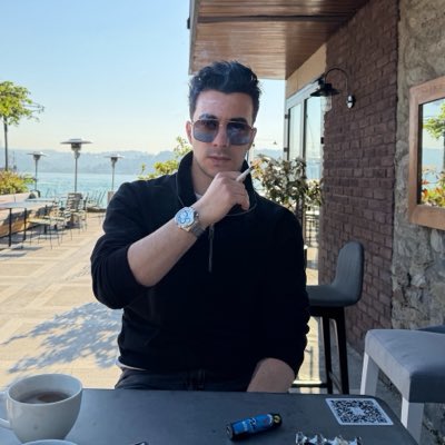 okikush's tweet photo. #YeniProfilResmi https://t.co/SwKEOnOLcW