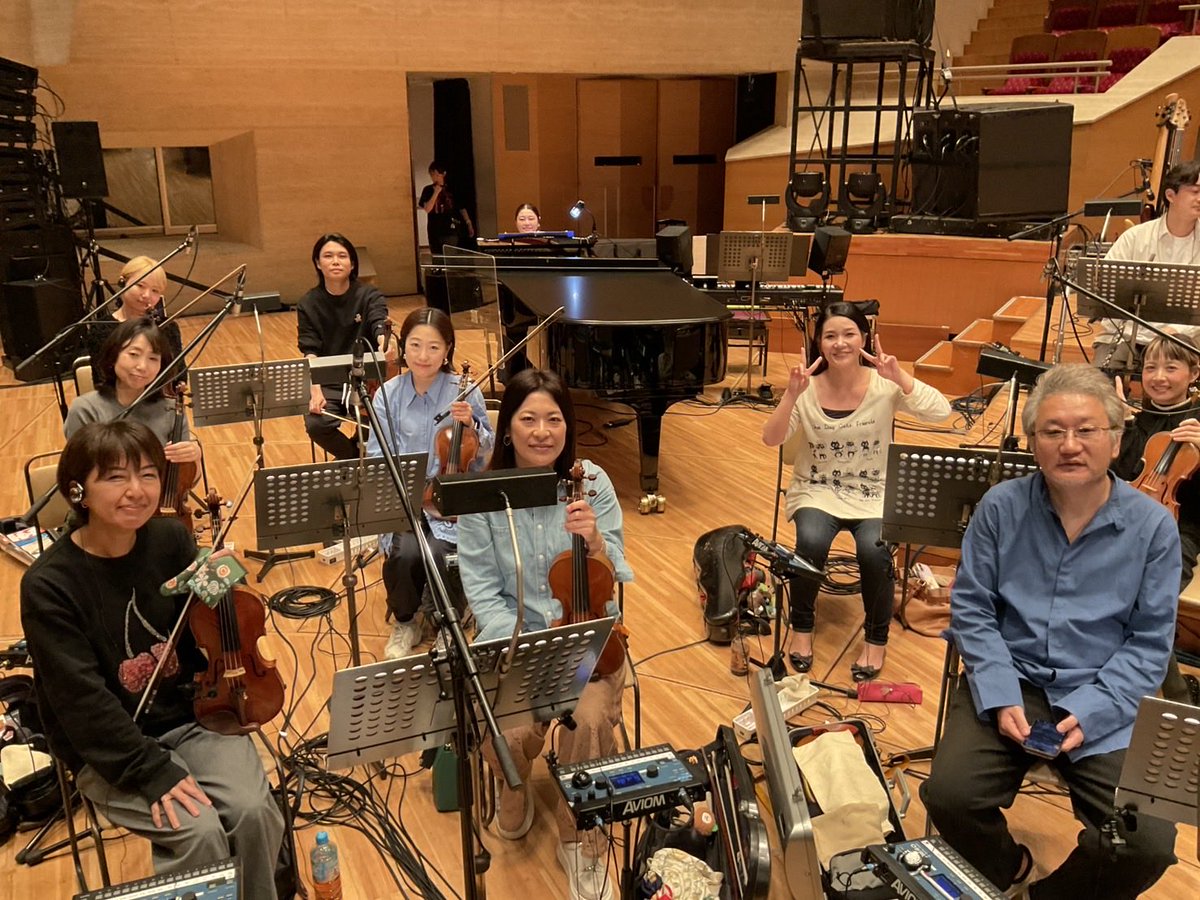 shiotactorstaff's tweet photo. 『This is the Moment！～フランク・ワイルドホーン JAPAN 25th anniversary concert～』

精鋭オーケストラの皆さん♪その2 https://t.co/9MZdDhYwSm