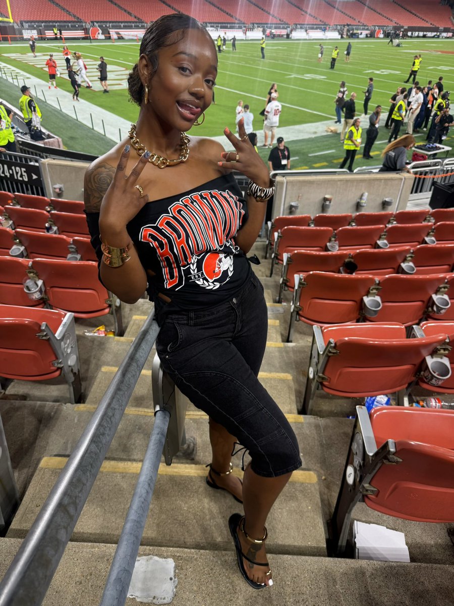 BIGIND0's tweet photo. Browns fan !! 🧡🤎 https://t.co/E0DbtqjLpM
