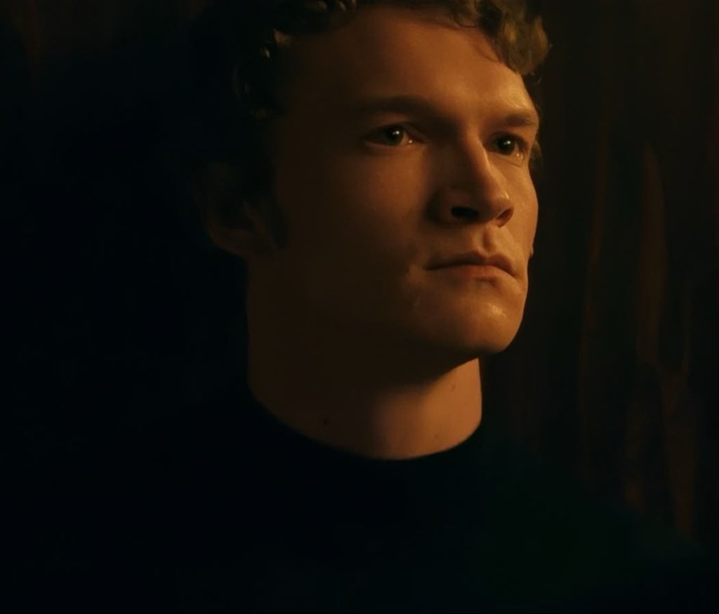 loverrytay's tweet photo. he’s always going through the horrors 😭 https://t.co/2s8SIwUyE2