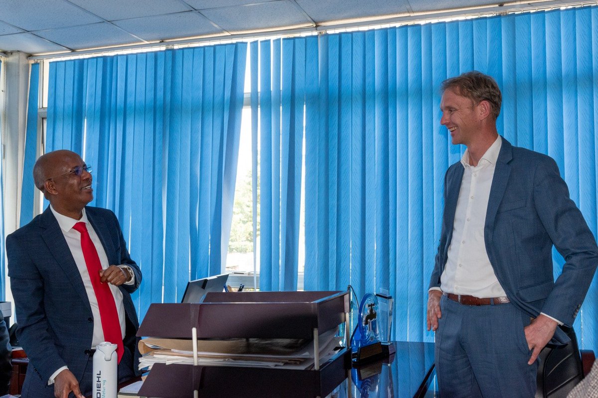 NakuruWater's tweet photo. Local money. Local water. 

Our management team held a kick off meeting with UWCI transaction advisor Rebel Group. With @VEI_NL 
The goal of the assignment - water &amp; sanitation projects that local financiers back, with zero forex shocks and less donor dependence.
#EnrichingLife https://t.co/kjlPiWz2Ee