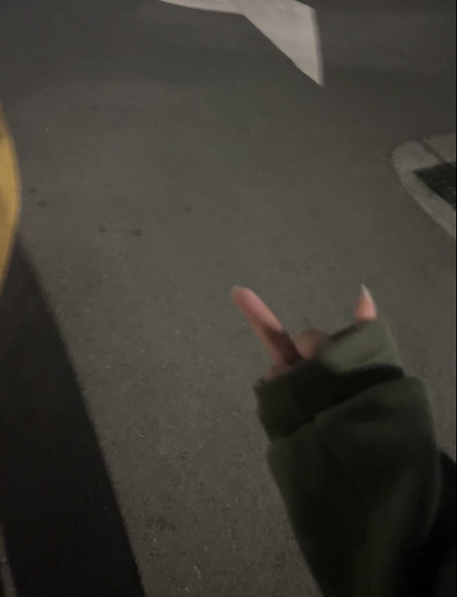 m1ngne_'s tweet photo. 전화 해줬더니 소추새끼가 튀네
진짜 상납할 atm들만 와라
#상납 https://t.co/K4eJ2XvhnK