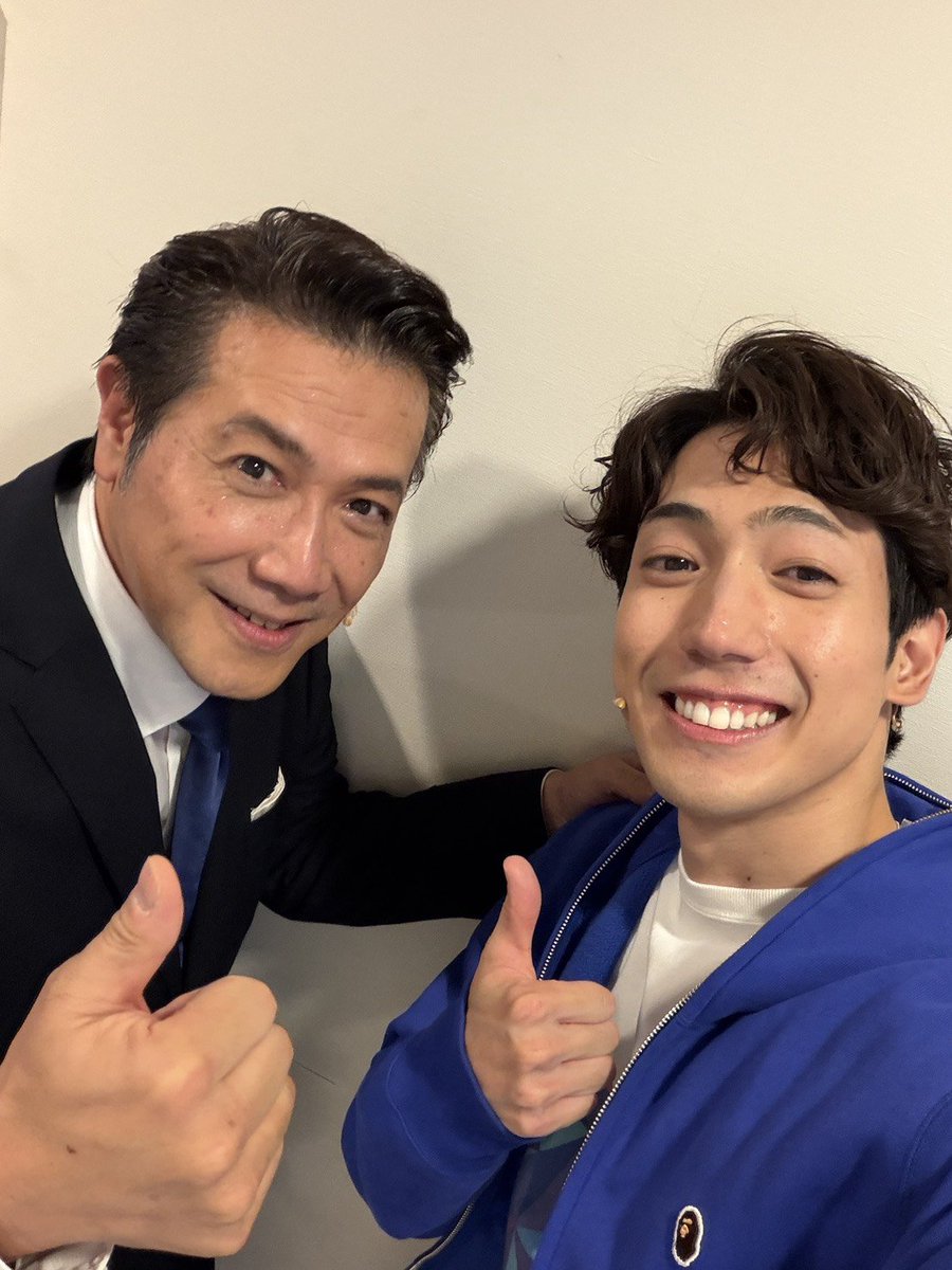 besshotetsuya's tweet photo. ミュージカル民王！
東京公演　千秋楽！無事に40公演を完遂！
本当に皆さんありがとうございます！
息子のような　有澤樟太郎さんと！

大阪、福岡　公演も駆け抜けます！
来てねぇー！

別所哲也
#ohayomorning https://t.co/STA1MXV1DO