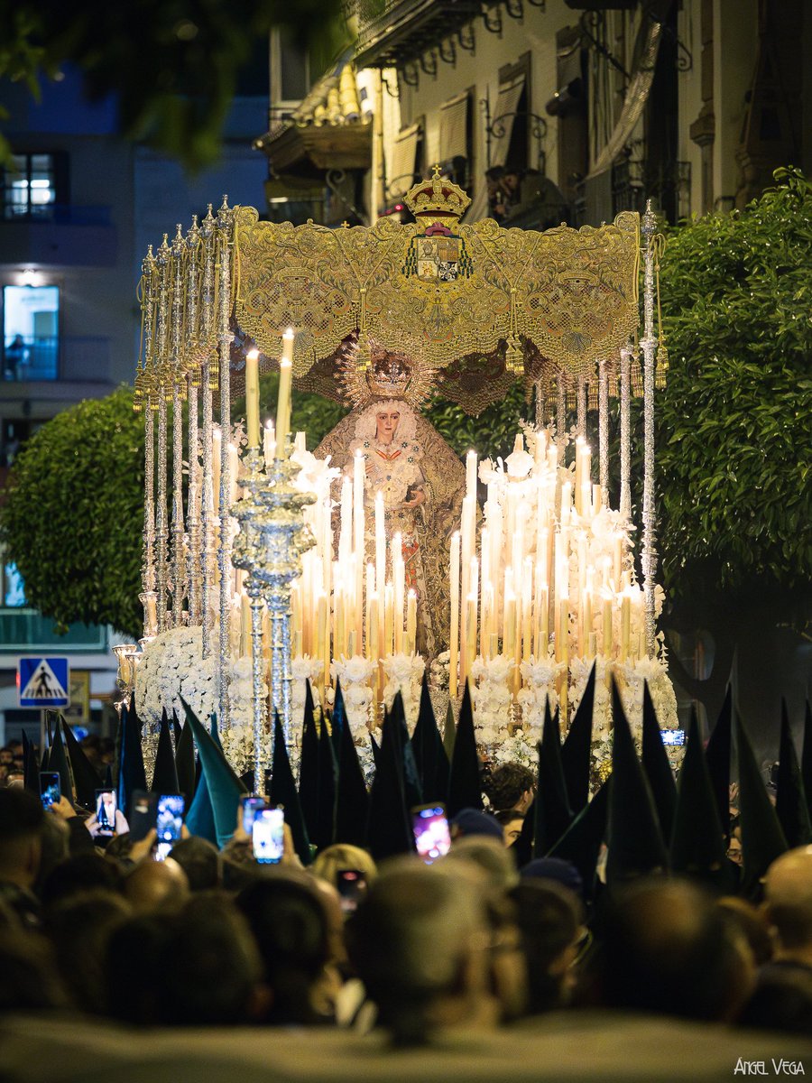 angelvega_13's tweet photo. Madrugá en la calle Feria

@Hdad_Macarena @CarmenDSalteras @BandaCenturia https://t.co/b8jtE1qaZr