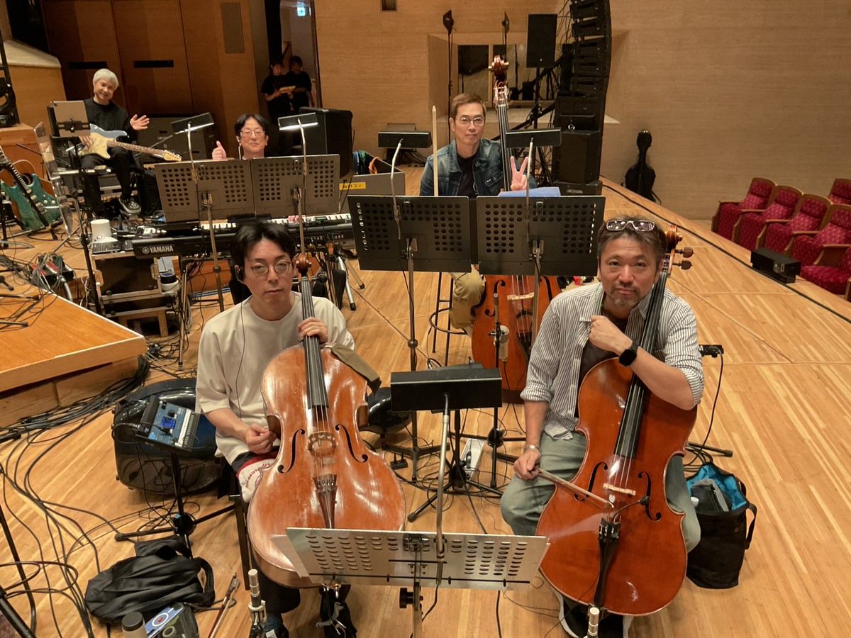 shiotactorstaff's tweet photo. 『This is the Moment！～フランク・ワイルドホーン JAPAN 25th anniversary concert～』

精鋭オーケストラの皆さん♪その1 https://t.co/0KX2tg3XAy